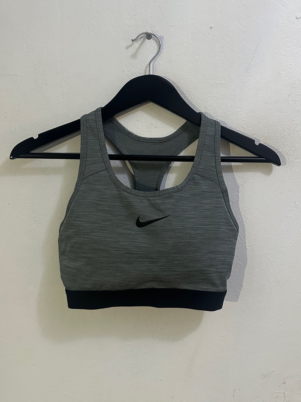 Nike Dri-FIT Medium Support Sports Bra Gray Racerback Padded Women’s S - Picture 1 of 6